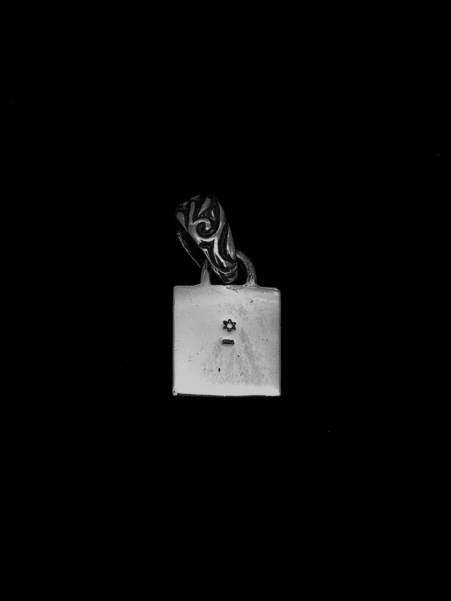 Fleur square Pendant